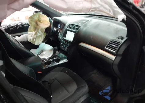 2016 Ford Explorer Xlt из США, поврежденный, VIN 1FM5K8D88GGA68610